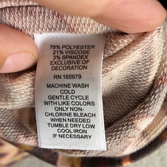 Cupio Women's Brown Short Cuff Sleeve Tee - Picture 8 of 11